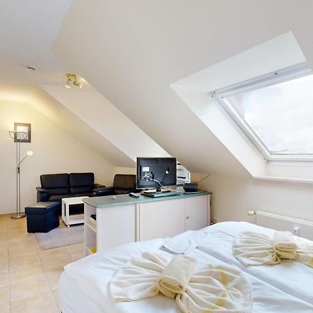 Apartmenthaus Binzer Sterne ภายนอก รูปภาพ