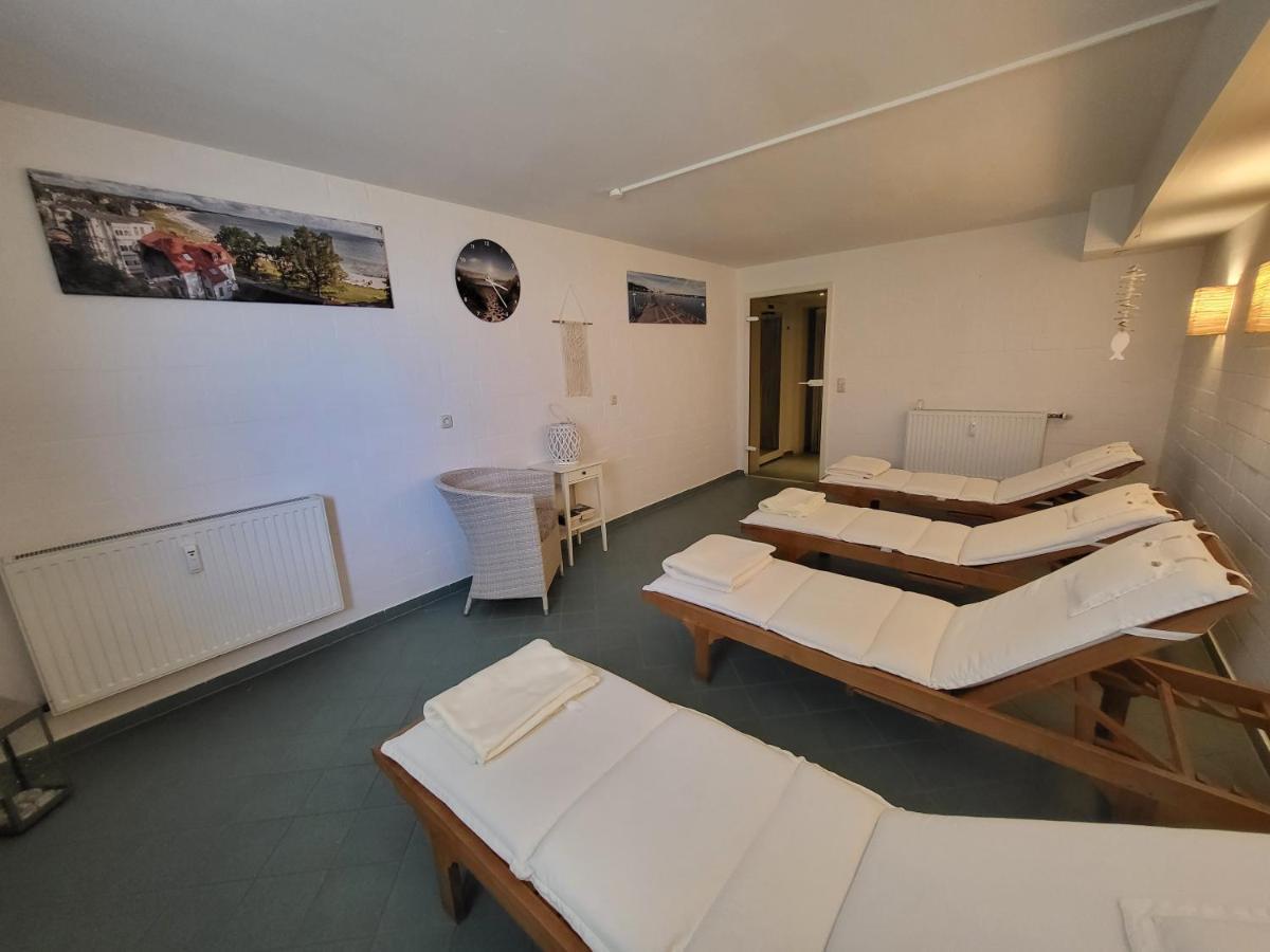 Apartmenthaus Binzer Sterne ภายนอก รูปภาพ