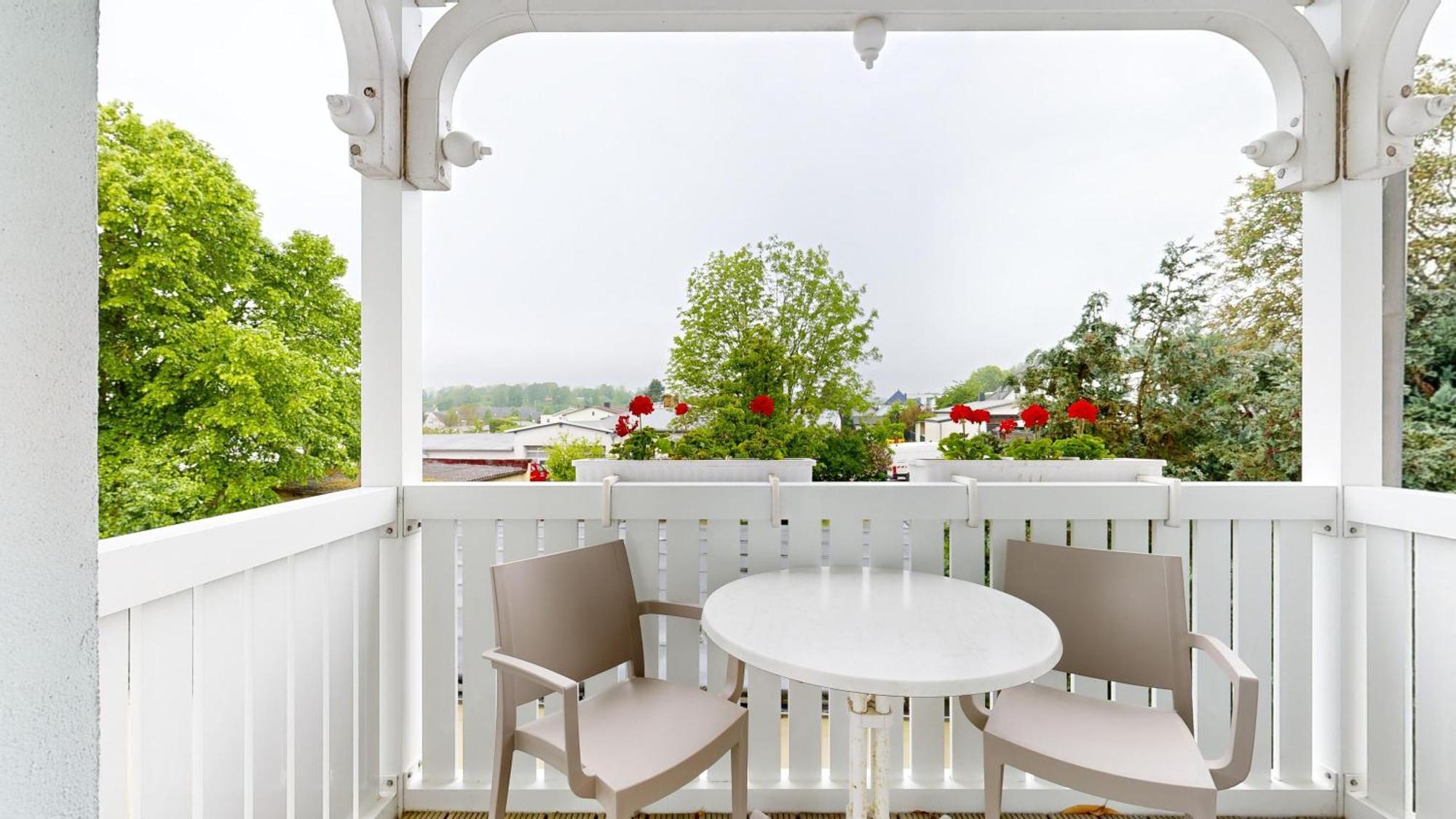 Apartmenthaus Binzer Sterne ภายนอก รูปภาพ